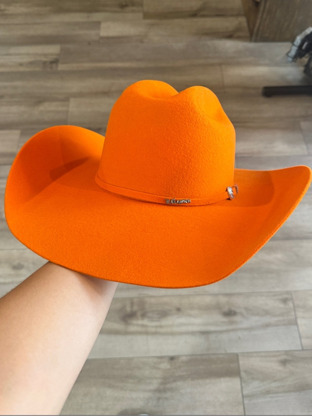 COWBOY HAT